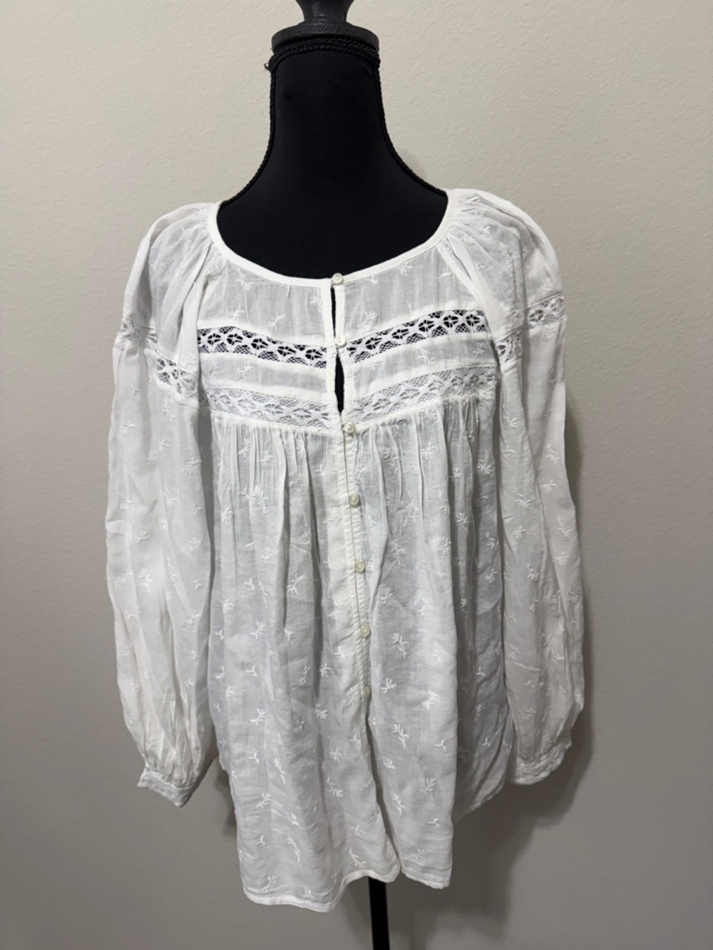 Old Navy White Embroidered Peasant Tunic